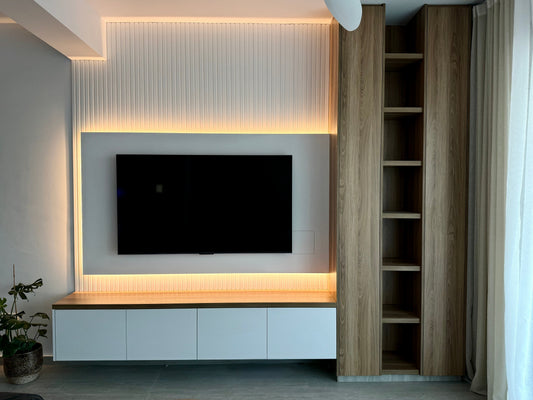 Modern TV Wall with white, paintable panels & LED Lighting